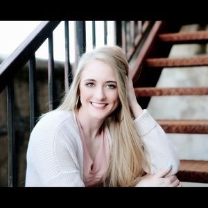 Meet your Posher, Kara